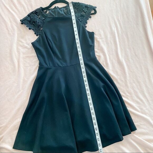 Lulu’s You're a Flirt Black Crochet Lace Skater Dress in Black Small - Picture 5 of 9